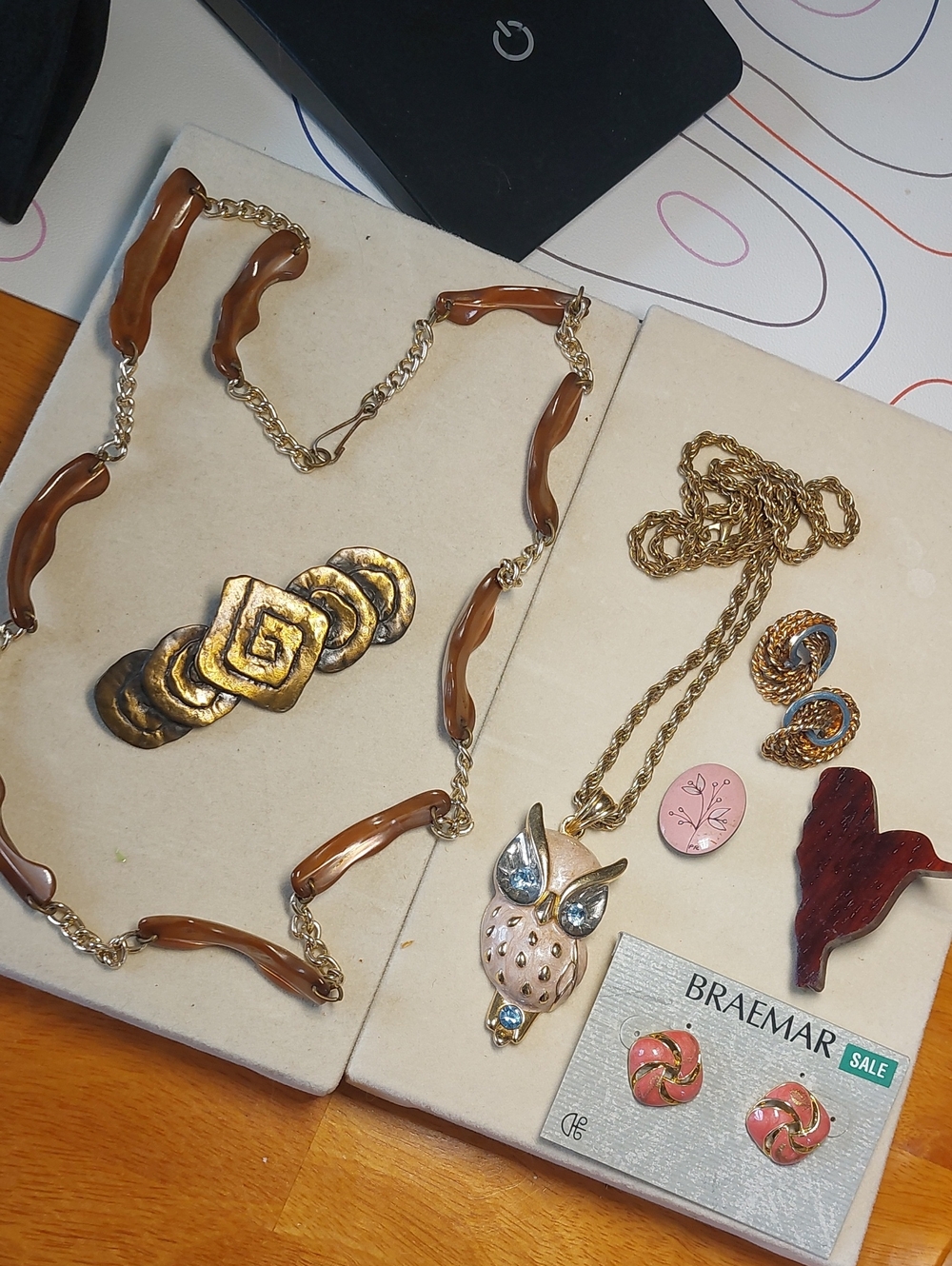 Vintage Jewelry Lot - Signed J.J. Brooch, Mother of Pearl, Enamel Owl - 7pc